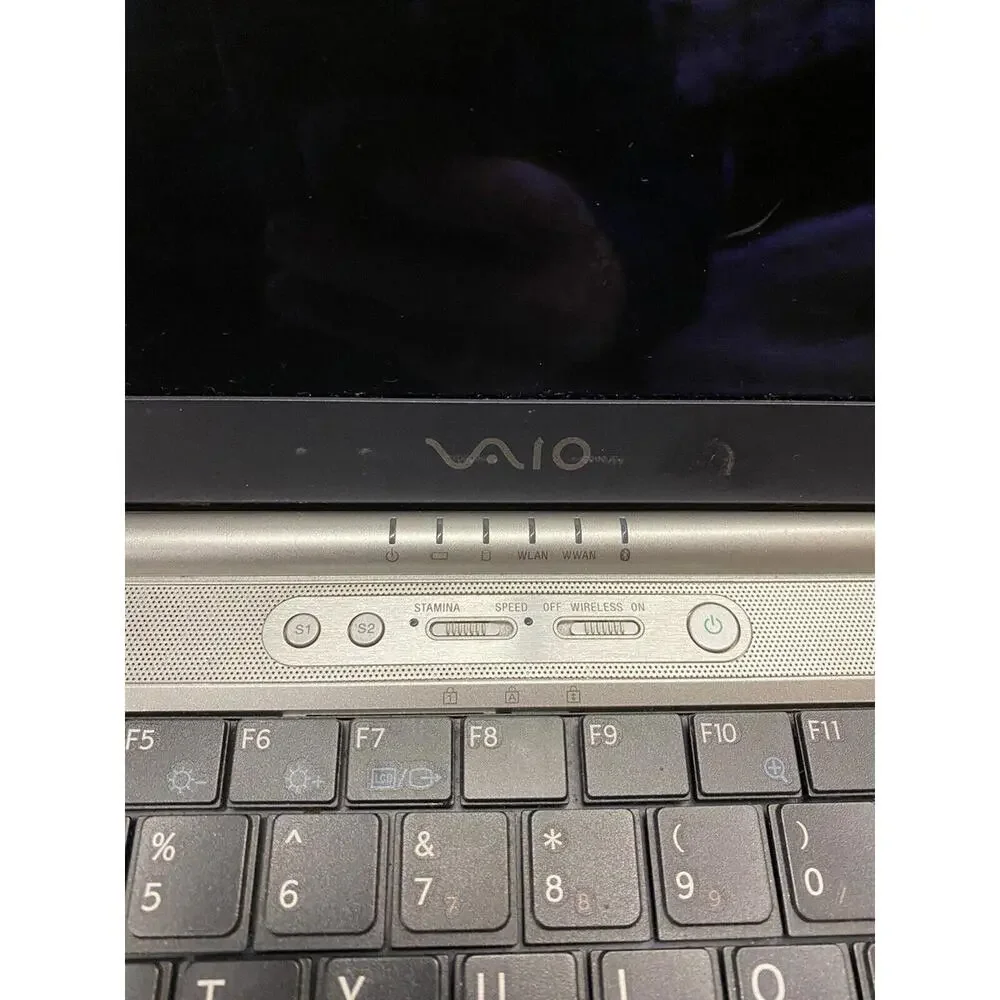 Sony Vaio PCG-6L1L Laptop Computer For Parts/Untested